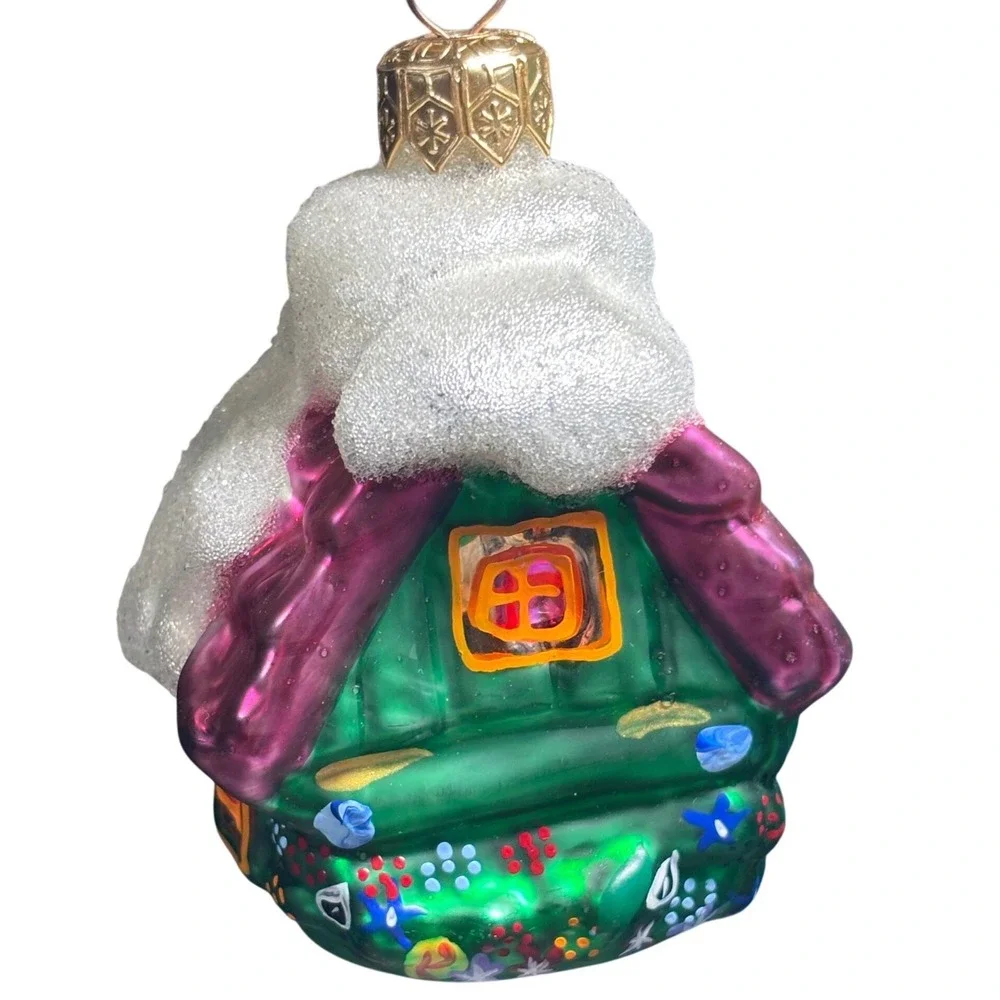 Christopher Radko Wee Berry House With Snowman Ornament‎